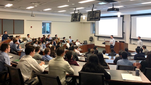 Exploring Financial Economics students heard from Heather Barone (BA ’05), Global Markets Electronic Trading at Bloomberg LP in October