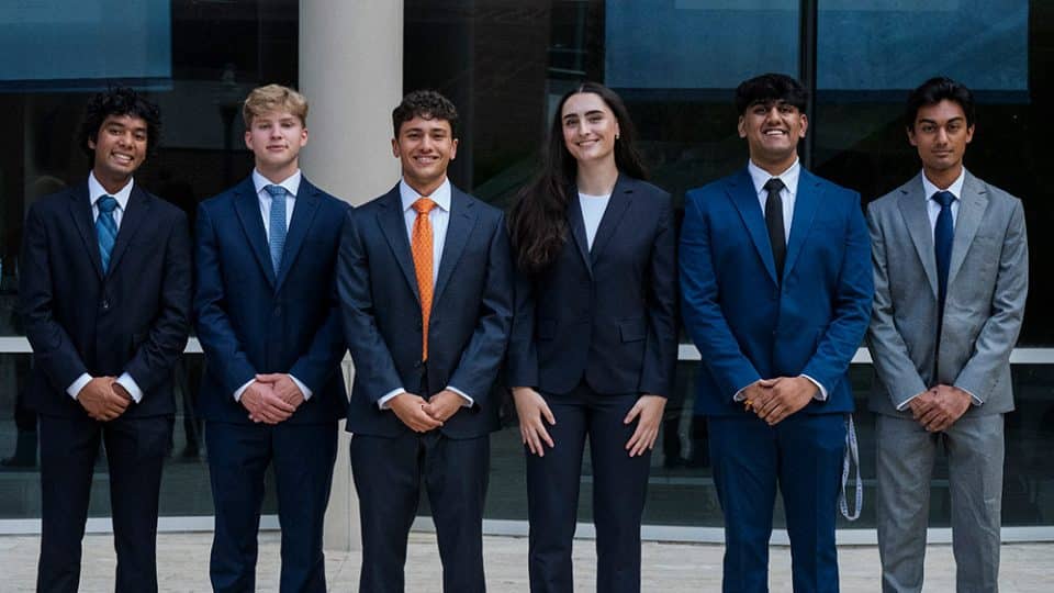 Students in the Financials Sector group