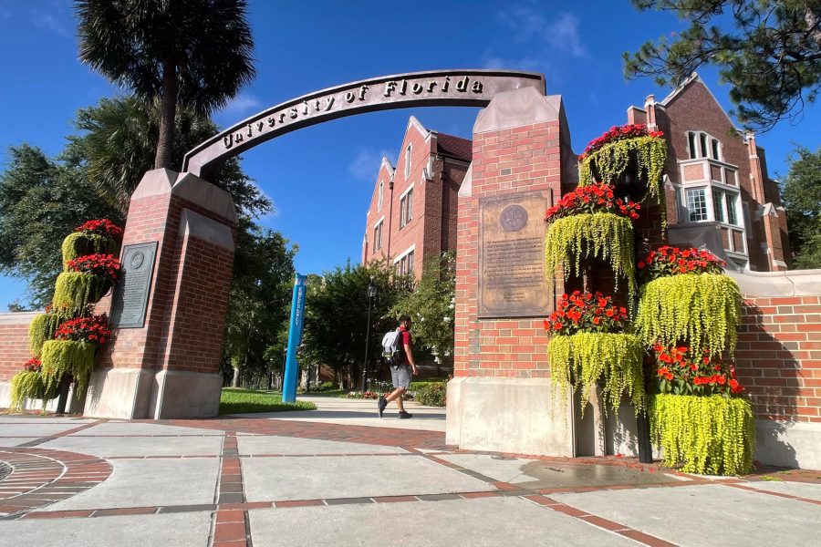 Archway leading to Heavener Hall at the University of Florida