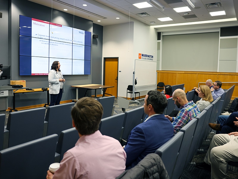 Audience learning in an on-campus workshop.