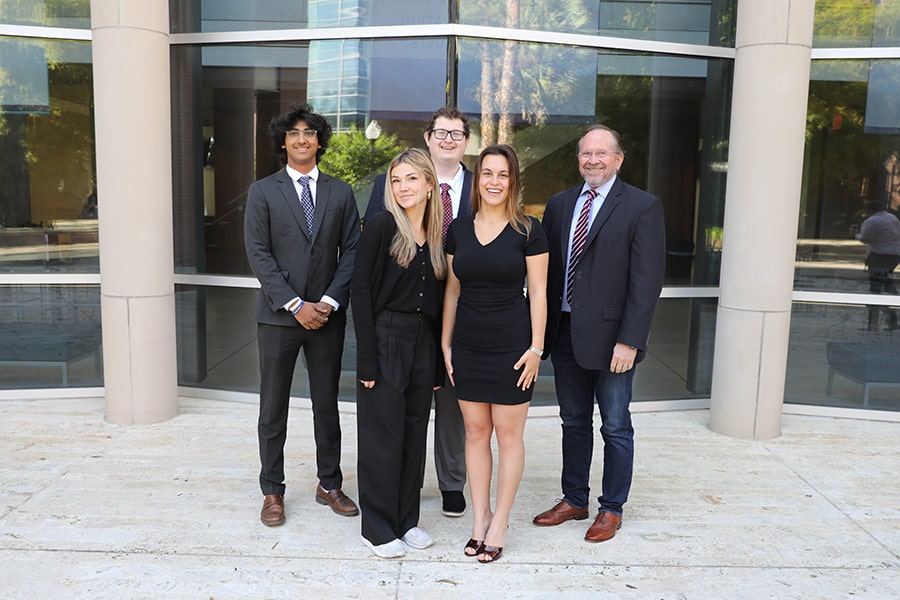 Group photo of students who are on the Navigate team with Dr. Jamison.