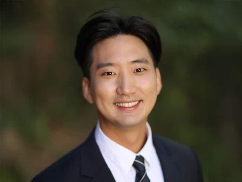Dong Hyun Shin