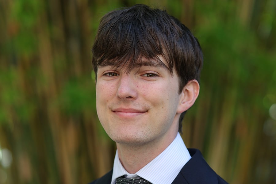 Giana-Luca Melis Headshot